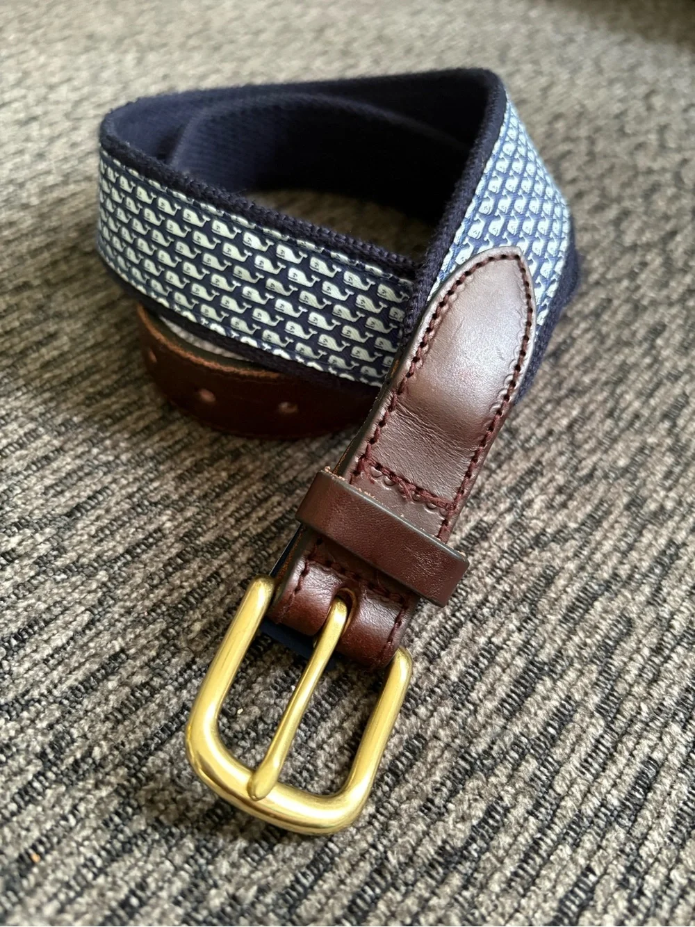 Vineyard Vines Boy’s Whale Canvas Club Belt Size 30